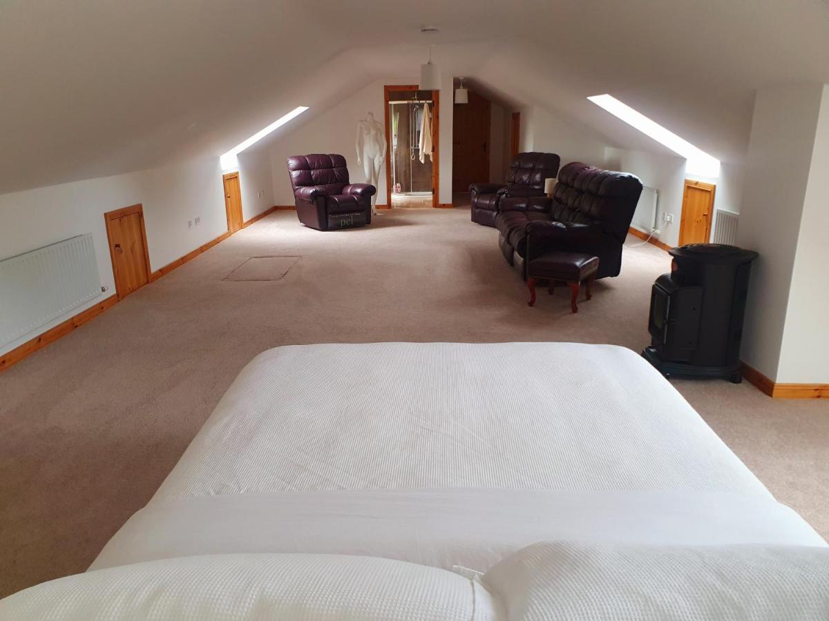 Urkers' Guest Accommodation Crossmaglen Kültér fotó